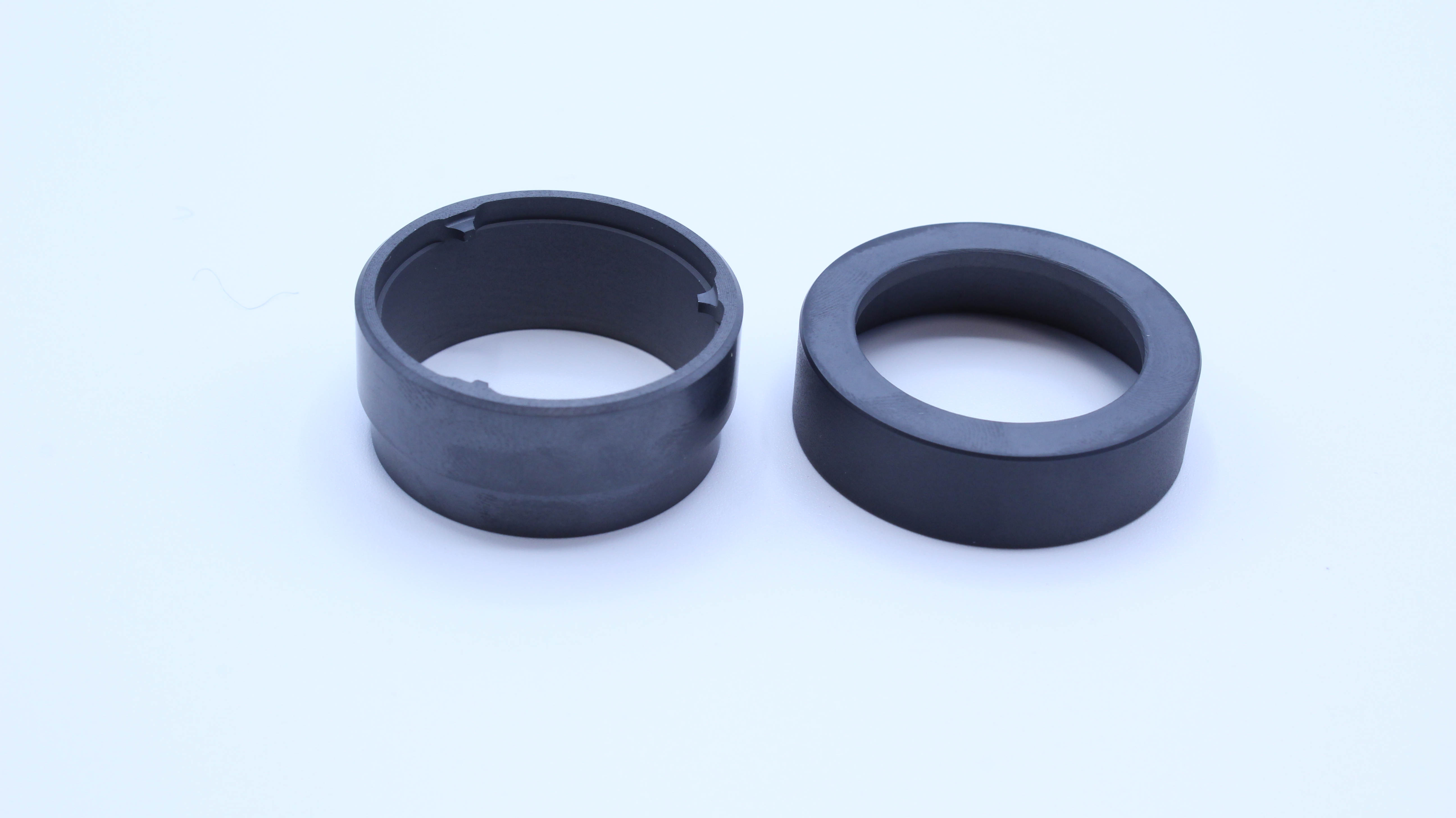 SiC sample holder round 25.4 mm diameter